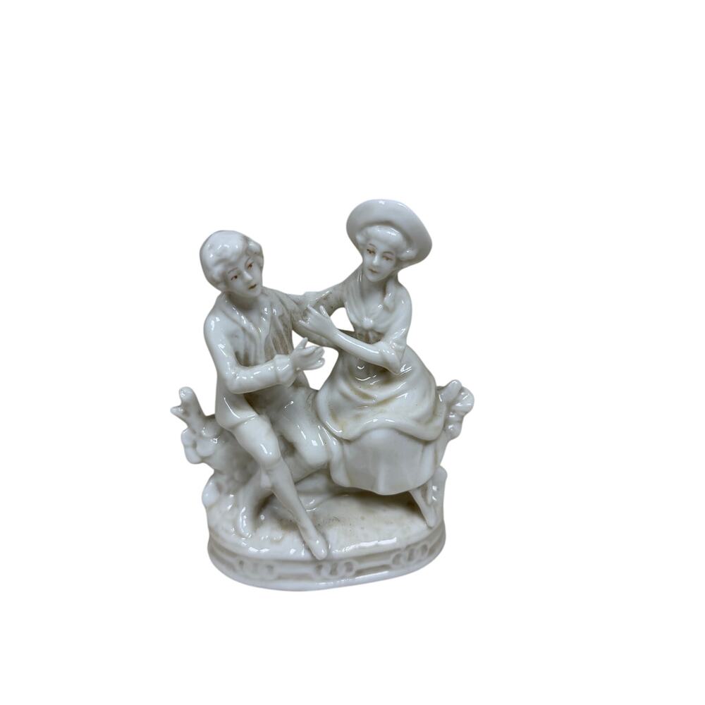 Vtg Dresden Blank Porcelain 2 Figurines Lovers Couple Lady Gentleman Germany